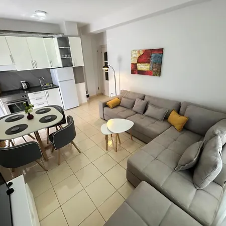 Herberg 741 Golem (Tirana)